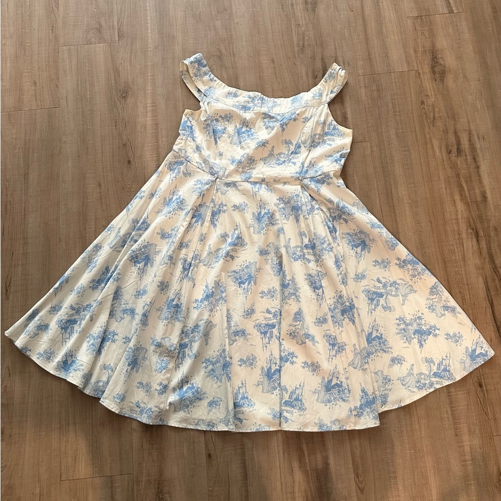 Plus Size Hot Topic Disney Princesses Toile Print Off the Shoulder Dress size 20